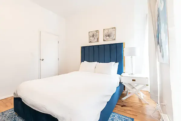 Rented by Furnished Habitat | media 20