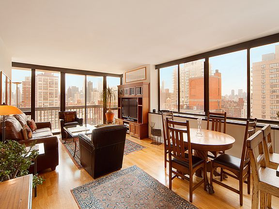 4th image of 330 E 75th St APT 28A