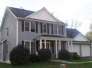 38 Beverly Dr, Albany, NY 12203