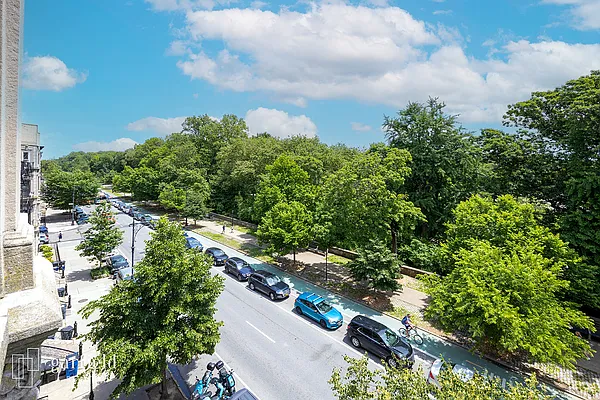 Rented by Garfield Realty  | media 10