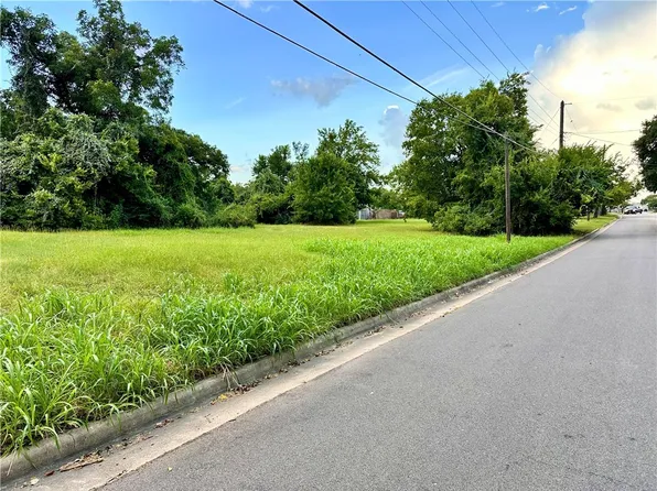 0 Hall St, Bryan, TX 77803