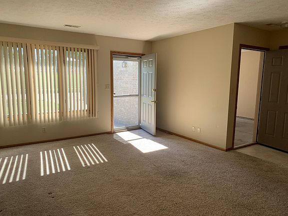 3rd image of 2537 N 69th Street Ct
