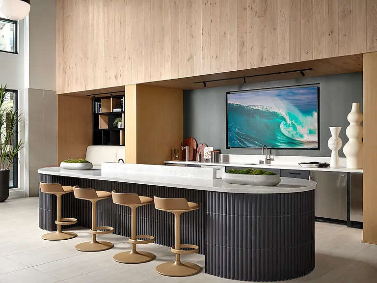 Lounge with island seating
