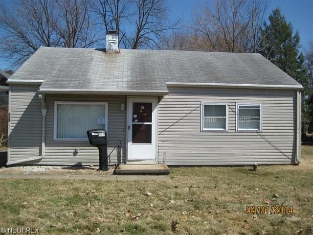 1st image of 319 Dawn Dr