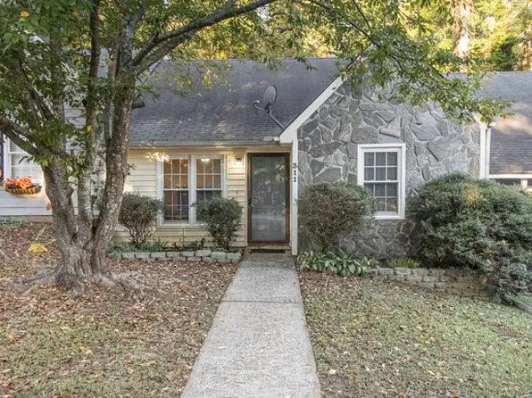 311 Oak Hill Ter, Stockbridge, GA 30281