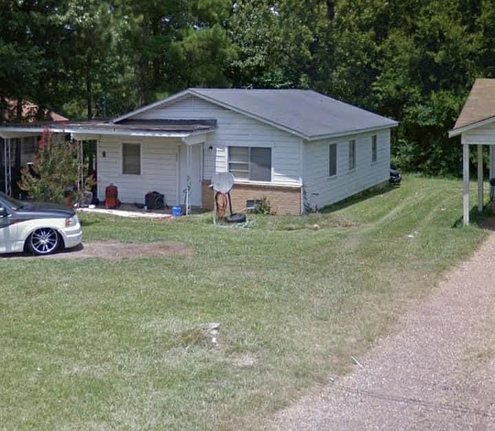 2nd image of 402 Holley Dr