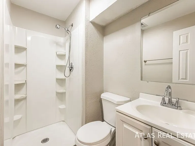 3545 Cranswood Way — Photo 12