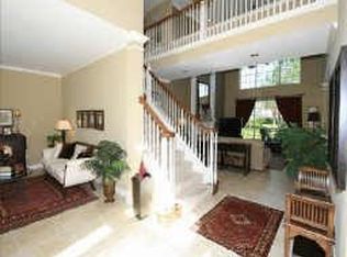 3907 Meadow Grove Trl, Houston, TX 77059