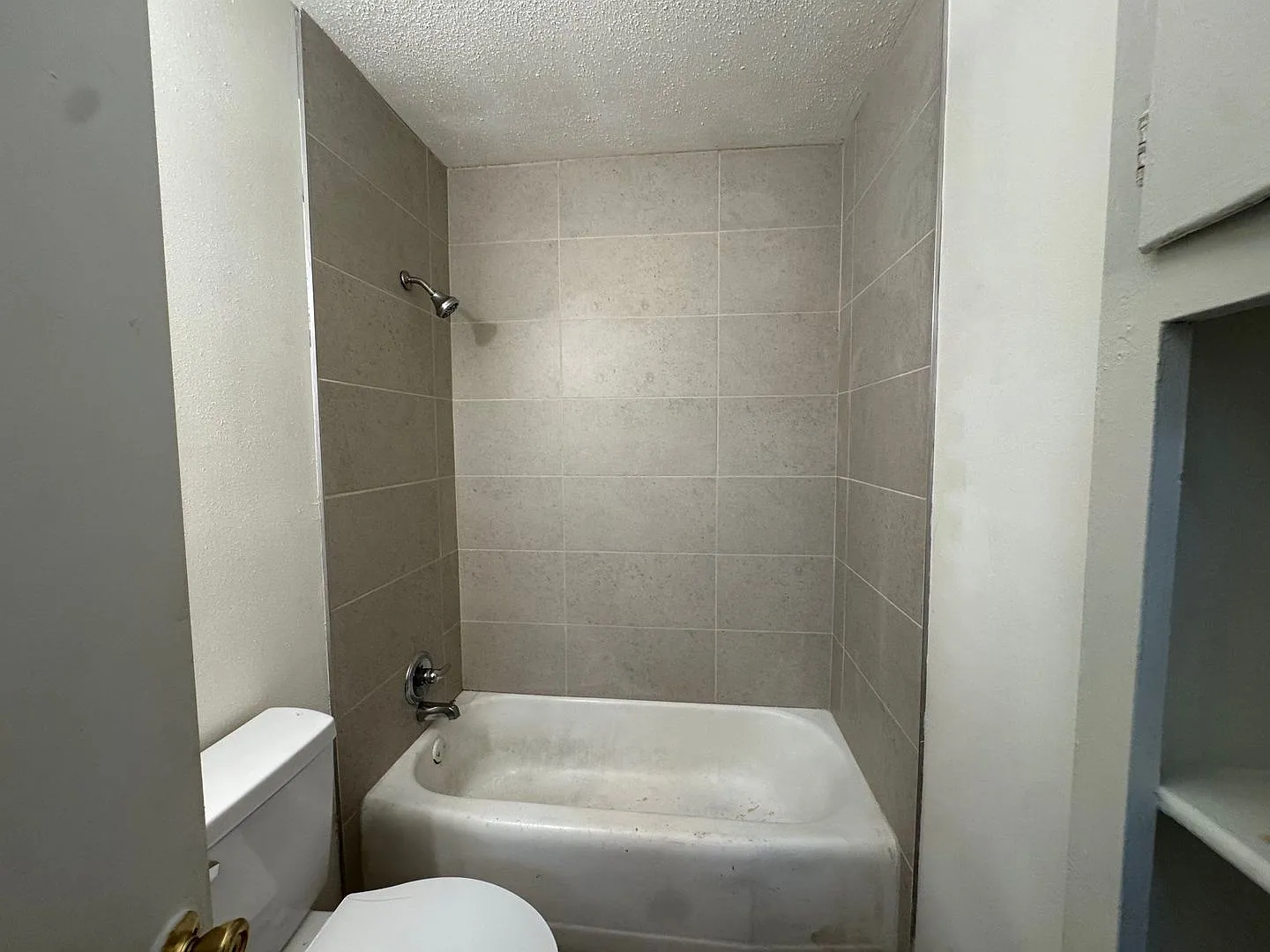 3 Bedroom Single Family House 1055 Anders in Mobile, AL 36608 — Photo 3