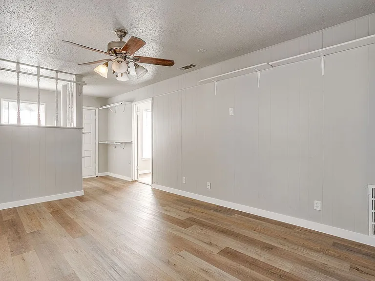 3112 Willow Park St — Photo 14