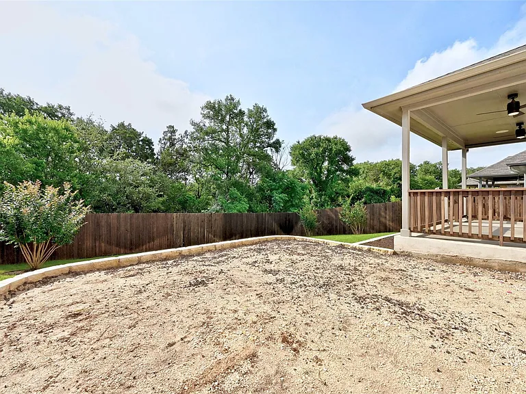 1320 Goldilocks Ln — Photo 31