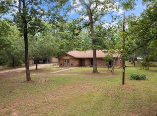 472 County Road 3350, Crockett, TX 75835