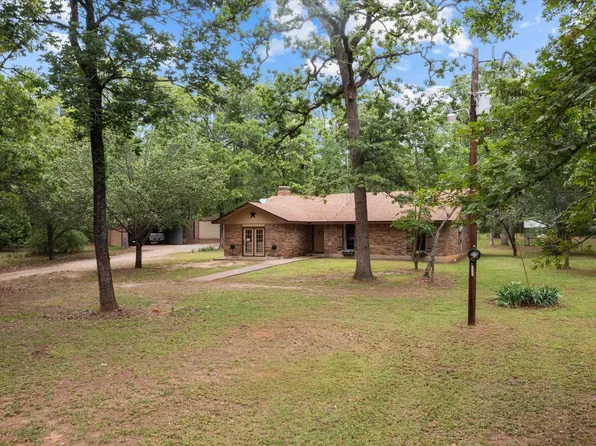 472 County Road 3350, Crockett, TX 75835