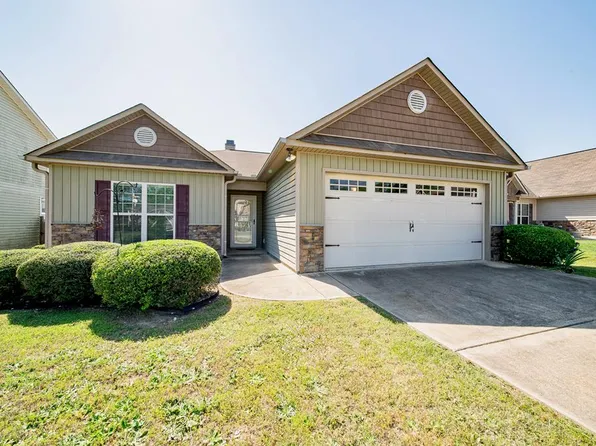2905 Nancy Dr, Phenix City, AL 36870