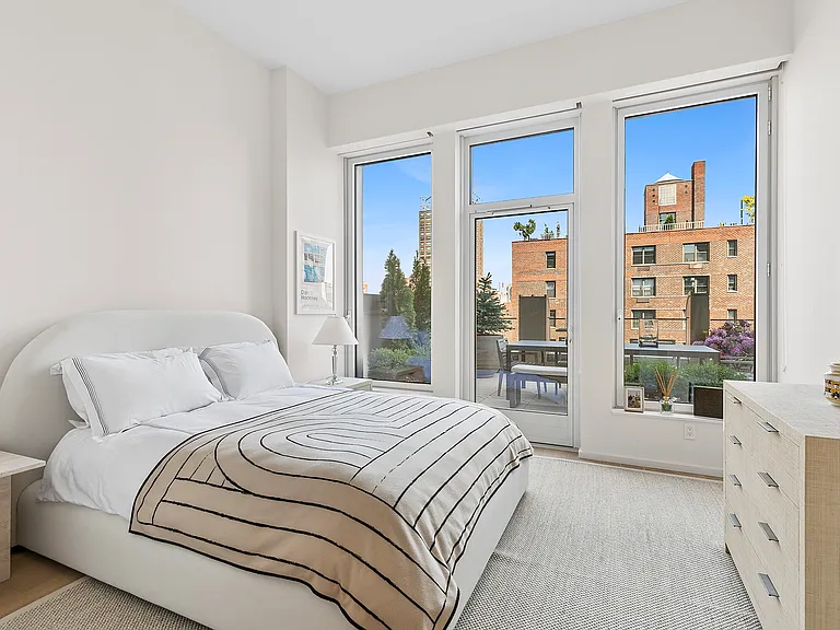249 E 62nd St #9B — Photo 13