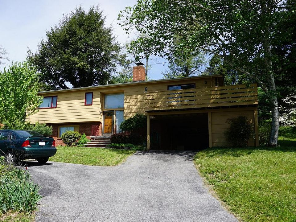 1st image of 1393 Locust Ave