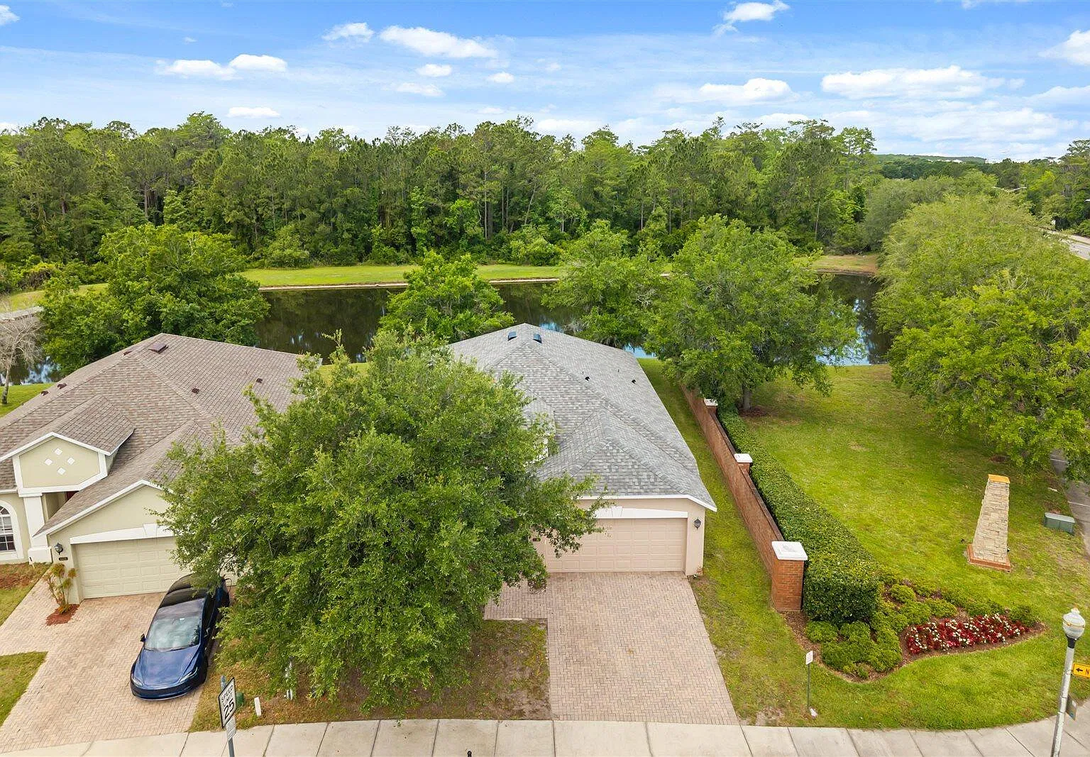 4 bed, 2.0 bath, 1865 sqft, $2,550 — Photo 4
