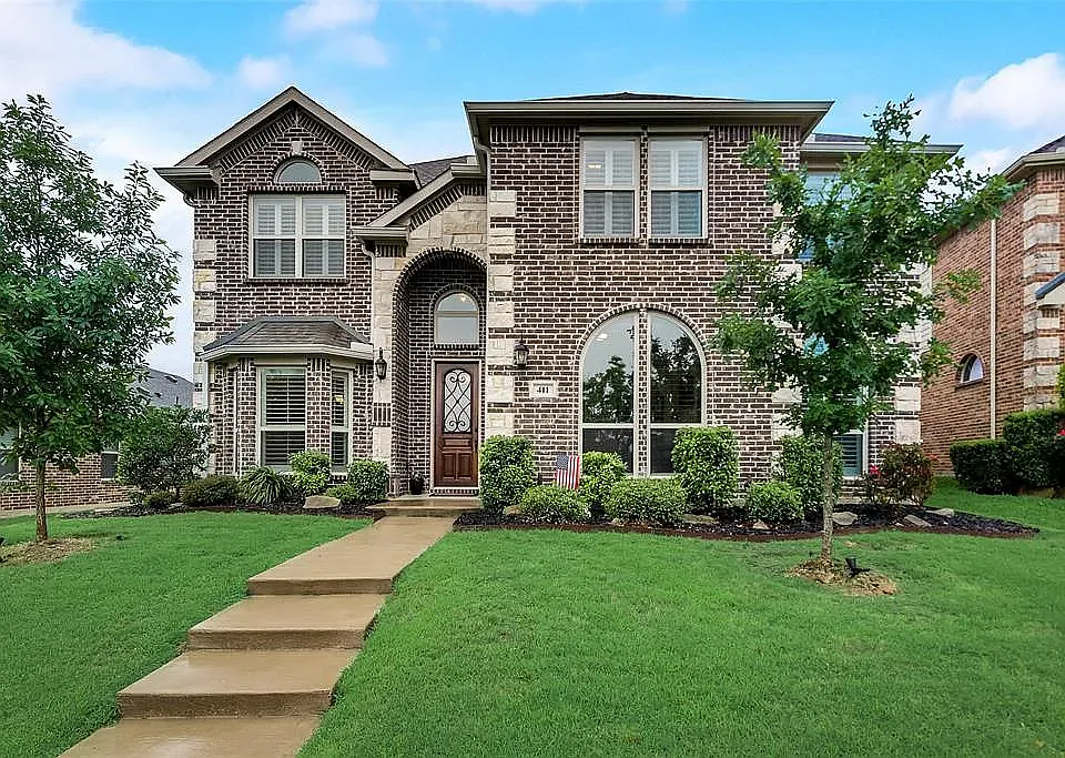 411 Sunnyside Ln