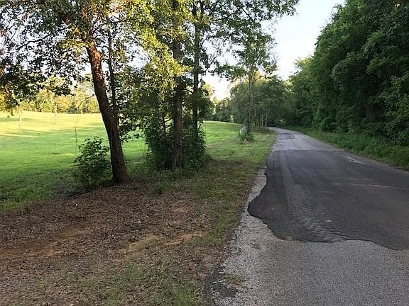 3rd image of 22381 Fm 1252 W