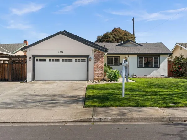 1332 Poe Ln, San Jose, CA 95130