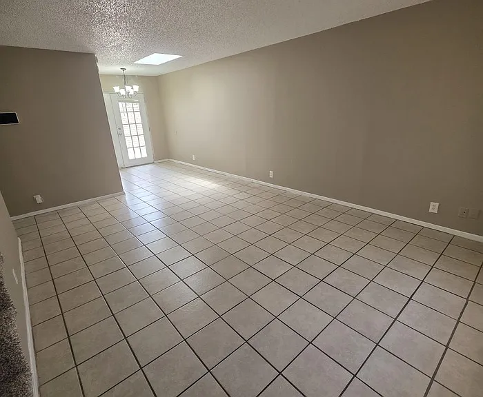 4401 Crockett Ave #A — Photo 4