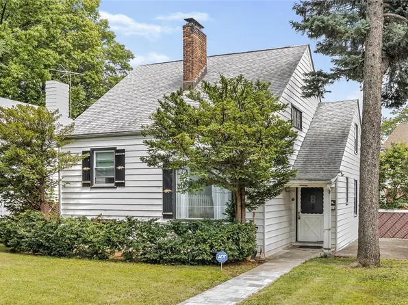 20 Longmeadow Road, Yonkers, NY 10704