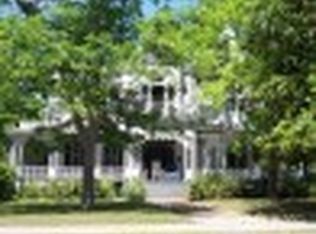 27 S Main St, Statesboro, GA 30458