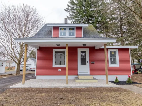 35 Wardwell St, Adams, NY 13605