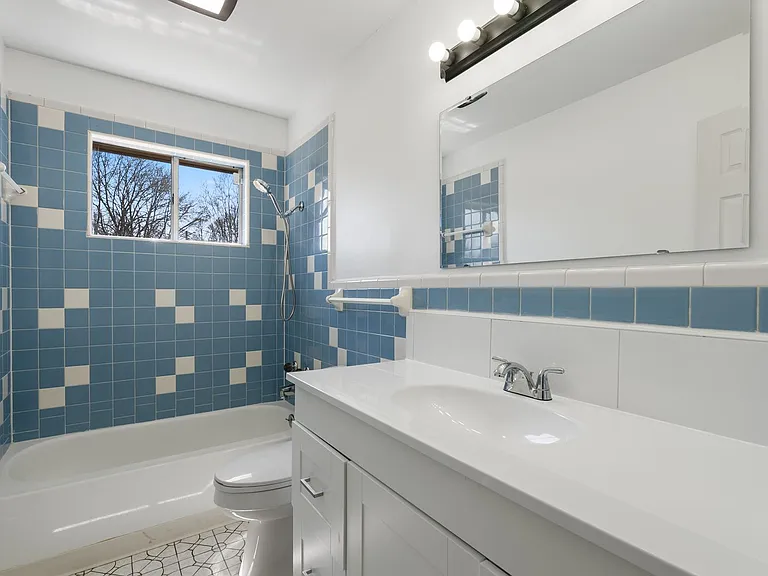 515 South Rd — Photo 7