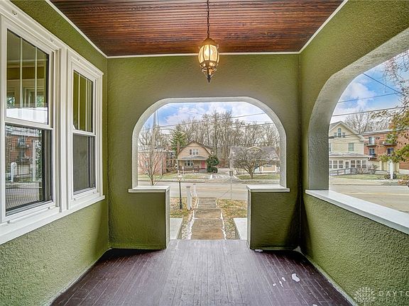 5th image of 6254 Beechmont Ave