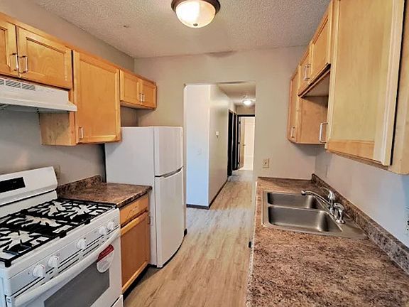 2nd image of 4259 W Broadway Ave #56670370f
