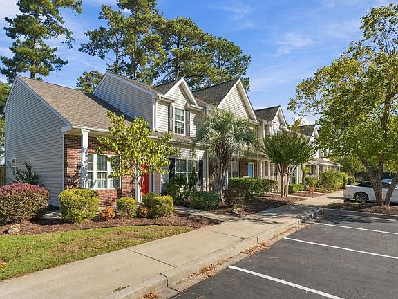2nd image of 776 Aspen Dr. #none