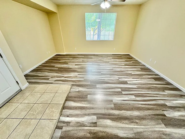10217 King Henry Ave #101 — Photo 2
