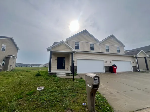 1320 Myrtle Beach Ave, Champaign, IL 61822