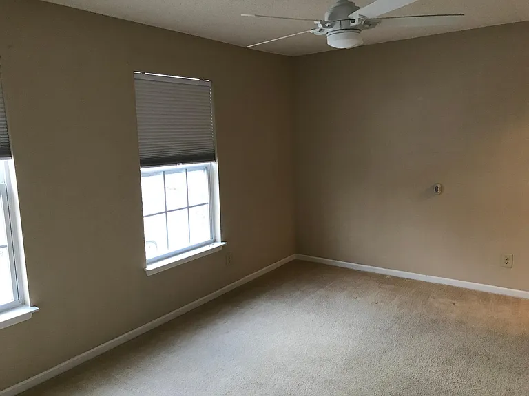 6888 Woodland Heights Dr — Photo 14