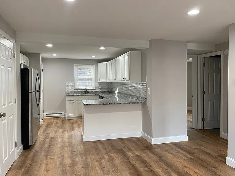 Evergreen Manor — Photo 24