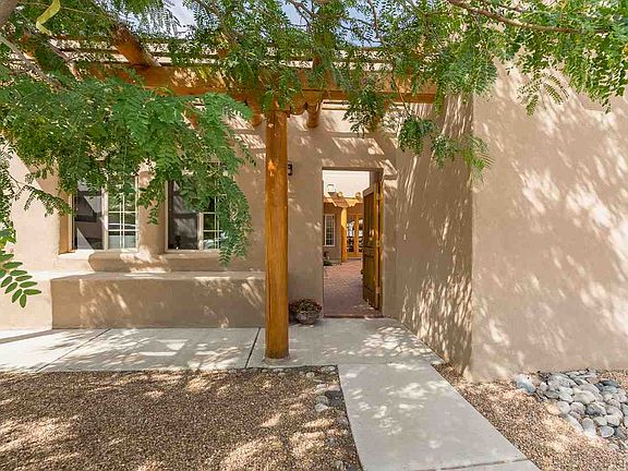 2nd image of 4311 Sleeping Bear Ln