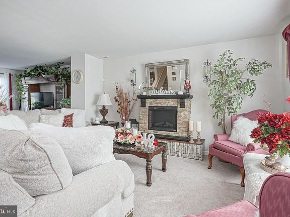 4th image of 116 Ciseley Dr