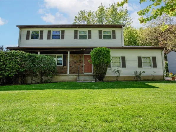 73 Independence Avenue, Tappan, NY 10983