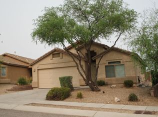 10850 S Lake Gambusi Dr, Vail, AZ 85641