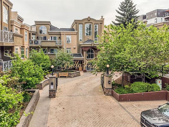 2nd image of 1800 W 14a St SW #308