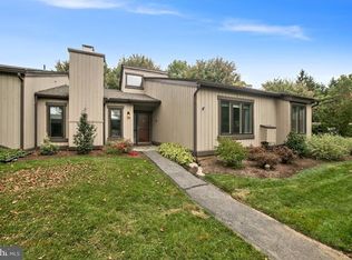 127 Chandler Dr, West Chester, PA 19380