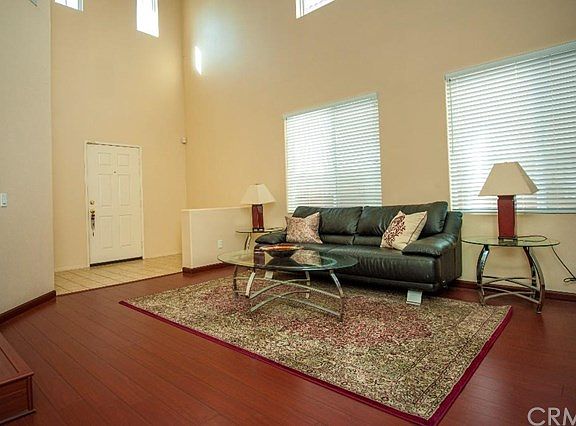 3rd image of 5627 Danville Ct