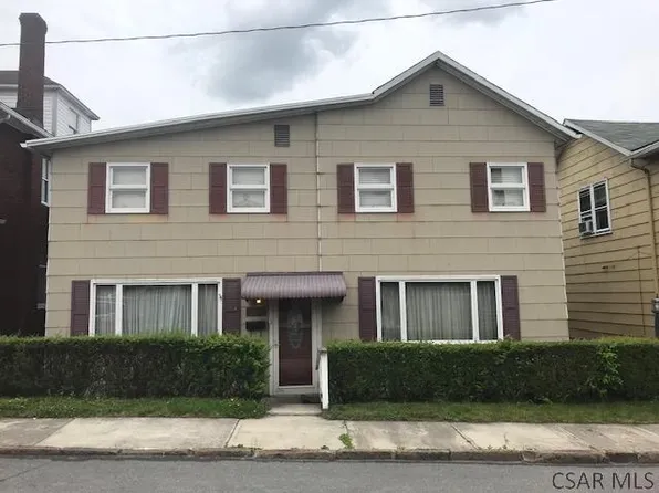 2104 Graham Ave, Windber, PA 15963
