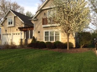 1735 N Fernandez Ave, Arlington Heights, IL 60004