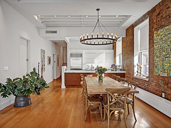 5th image of 119 Chambers St APT 4