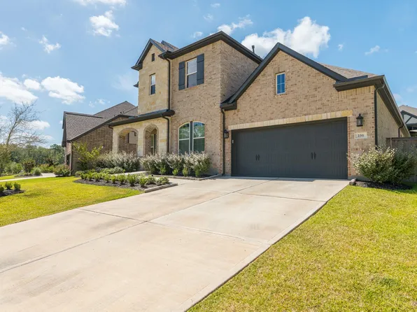 231 Painters Ridge Ct, Willis, TX 77318