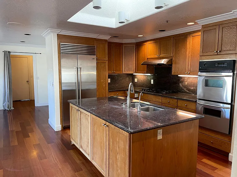 25375 Markham Ln — Photo 4