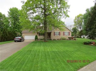 36169 Maple Dr, North Ridgeville, OH 44039