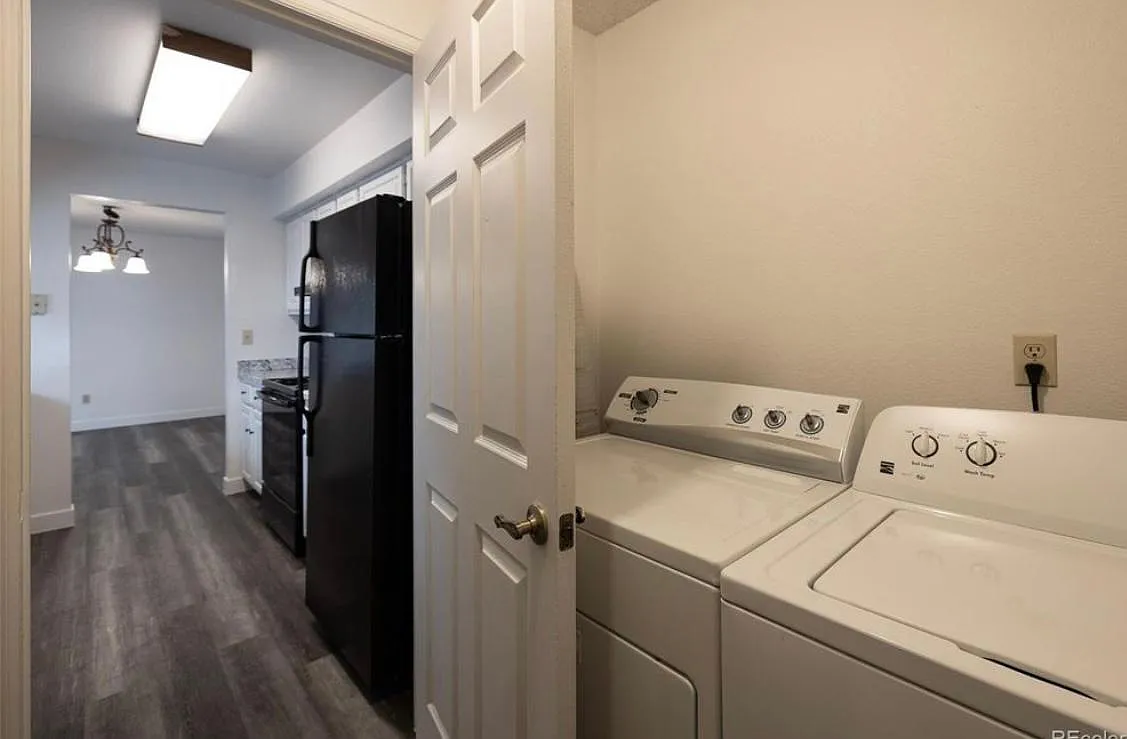 12024 W Cross Dr — Photo 4